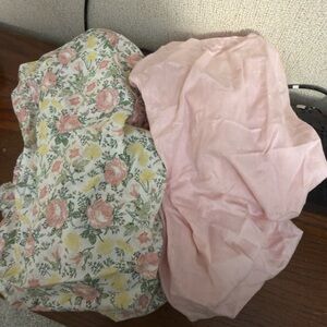 Floral and Pink Fabric Set Crib sheets